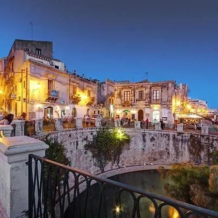 Dolci Ricordi - Casa Siracusa Centro * Syracuse